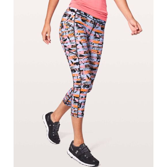 Women Lululemon Speed Up Crop *21" Luxtreme Inversion Multi Size 4 - Picture 1 of 9